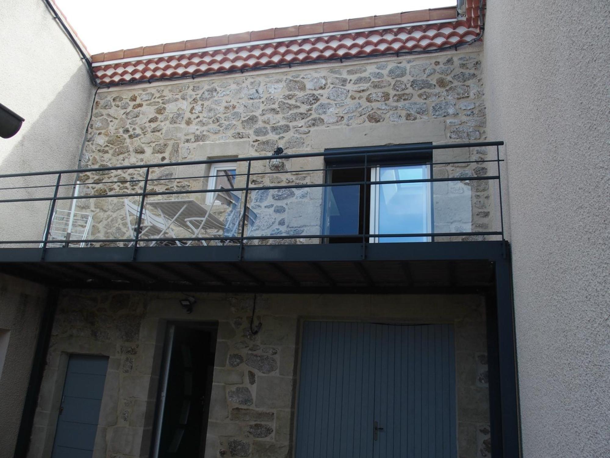 Gît' de Pom' Saint-Romain-de-Lerps Exterior foto
